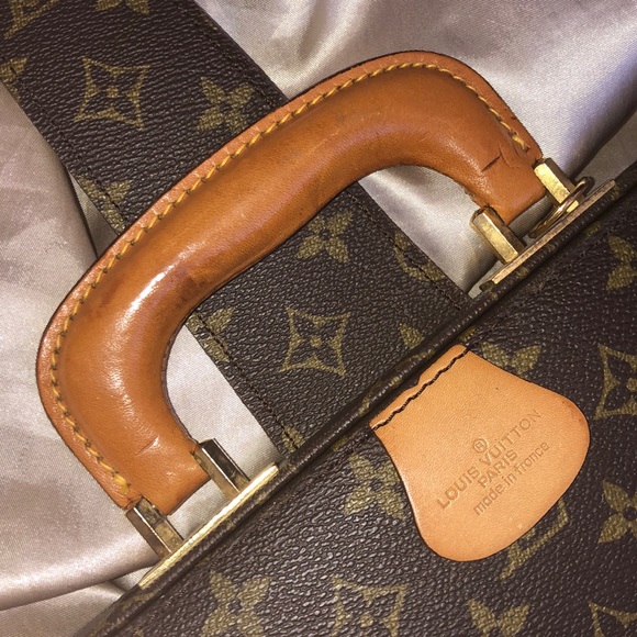 Luis Vuitton Vintage Portfolio Briefcase - Picture 6 of 16